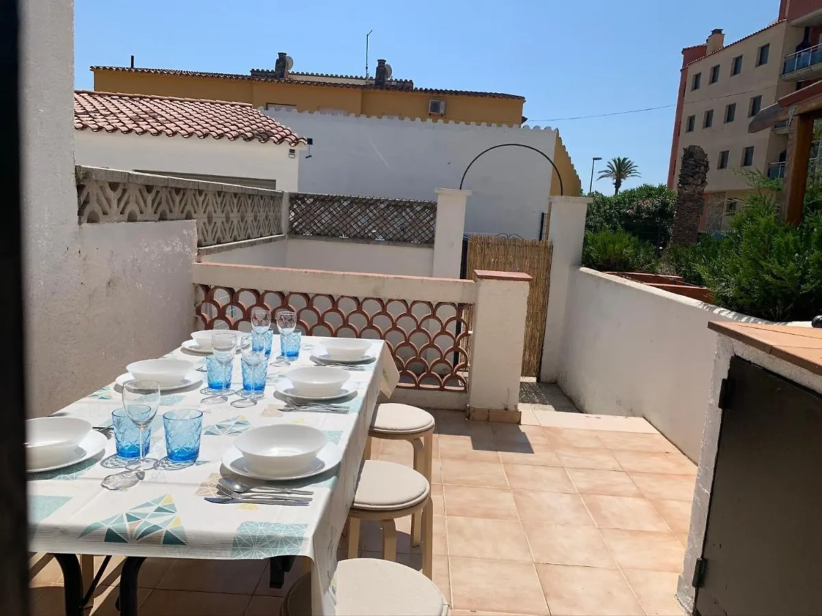 Apartment Badia Beach- Empuriabrava Spain